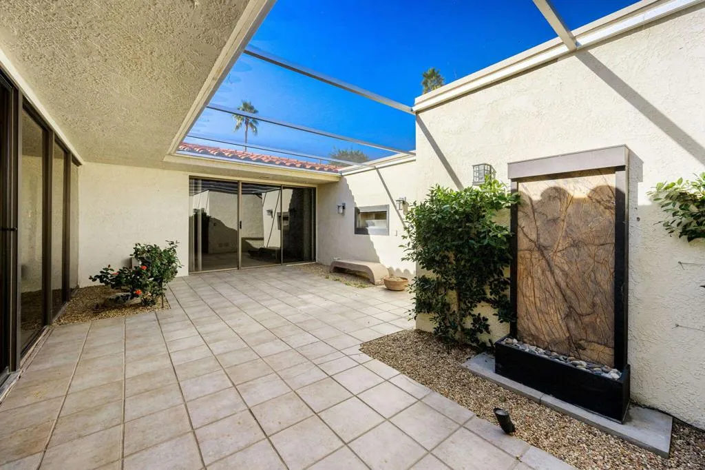 77947 Lago Drive, La Quinta, California 92253 home-pic-32